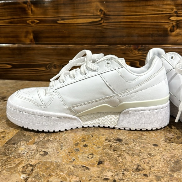 Adidas Women’s Sneakers - Picture 13 of 14